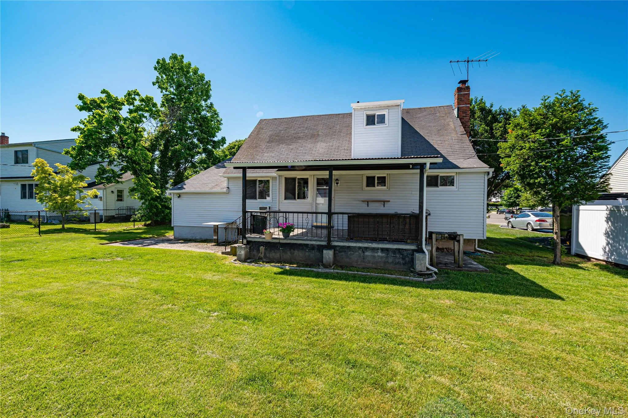 31 Pickwick Drive, Smithtown, NY, 3 Bedrooms Bedrooms, 6 Rooms Rooms,2 BathroomsBathrooms,Residential,For Rent,Pickwick,0,1008534 31 Pickwick Drive, Smithtown, NY, 3 Bedrooms Bedrooms, 6 Rooms Rooms,2 BathroomsBathrooms,Residential,For Rent,Pickwick,0,1008534