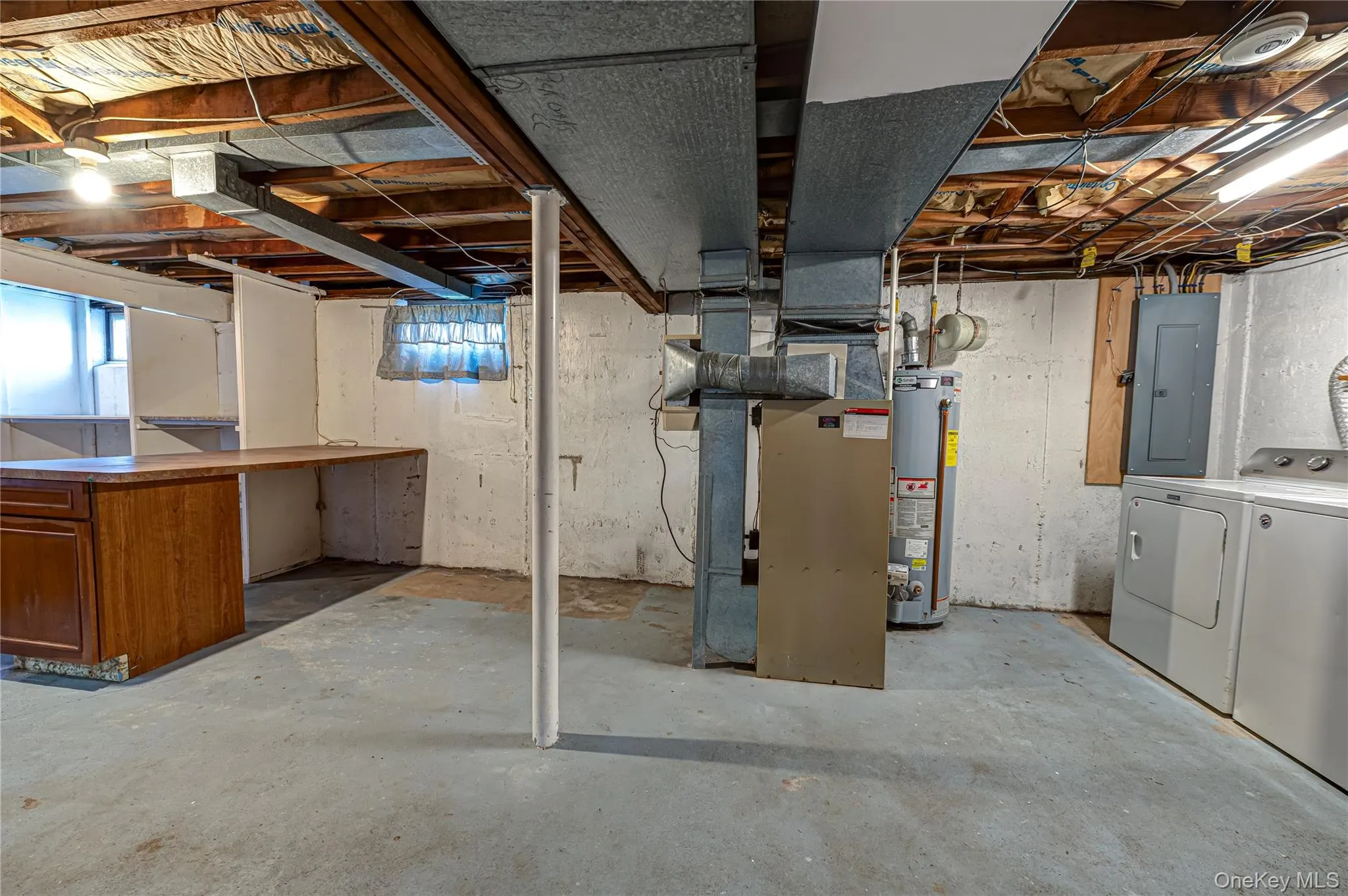 31 Pickwick Drive, Smithtown, NY, 3 Bedrooms Bedrooms, 6 Rooms Rooms,2 BathroomsBathrooms,Residential,For Rent,Pickwick,0,1008534 31 Pickwick Drive, Smithtown, NY, 3 Bedrooms Bedrooms, 6 Rooms Rooms,2 BathroomsBathrooms,Residential,For Rent,Pickwick,0,1008534