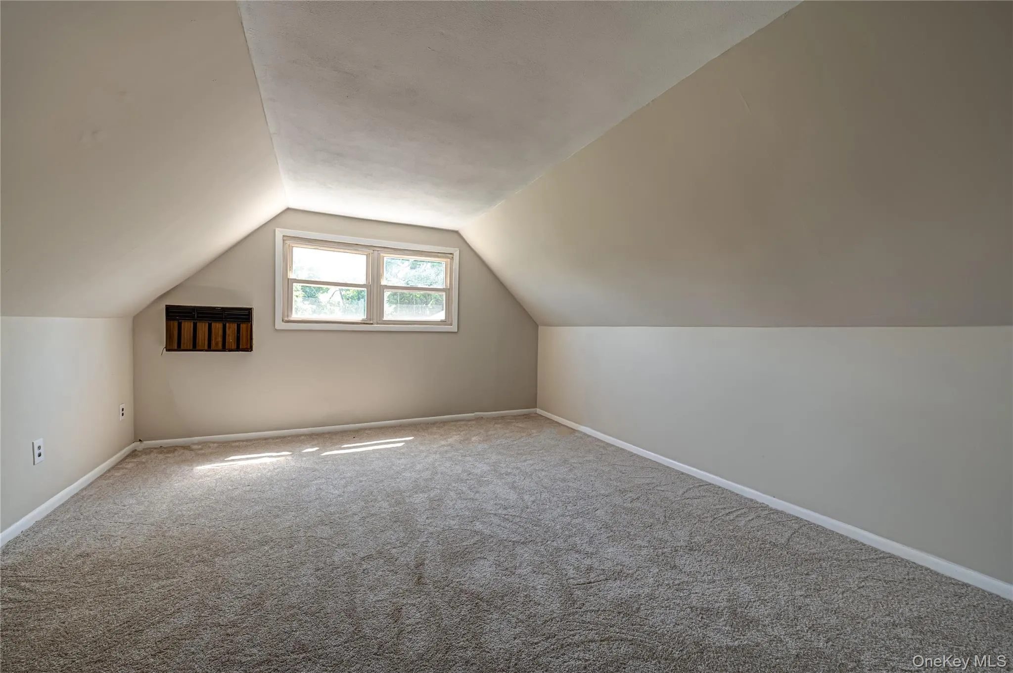 31 Pickwick Drive, Smithtown, NY, 3 Bedrooms Bedrooms, 6 Rooms Rooms,2 BathroomsBathrooms,Residential,For Rent,Pickwick,0,1008534 31 Pickwick Drive, Smithtown, NY, 3 Bedrooms Bedrooms, 6 Rooms Rooms,2 BathroomsBathrooms,Residential,For Rent,Pickwick,0,1008534