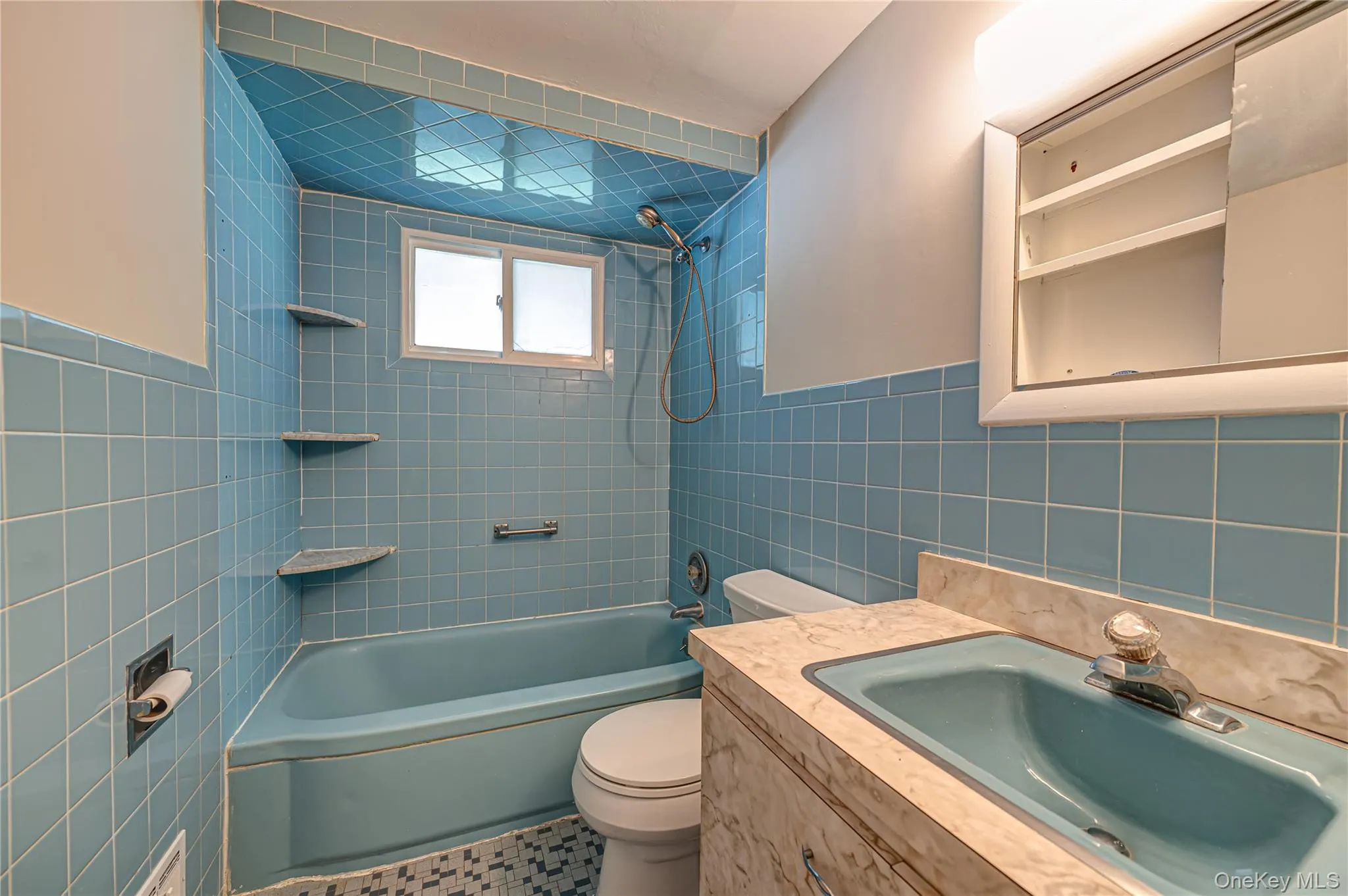 31 Pickwick Drive, Smithtown, NY, 3 Bedrooms Bedrooms, 6 Rooms Rooms,2 BathroomsBathrooms,Residential,For Rent,Pickwick,0,1008534 31 Pickwick Drive, Smithtown, NY, 3 Bedrooms Bedrooms, 6 Rooms Rooms,2 BathroomsBathrooms,Residential,For Rent,Pickwick,0,1008534