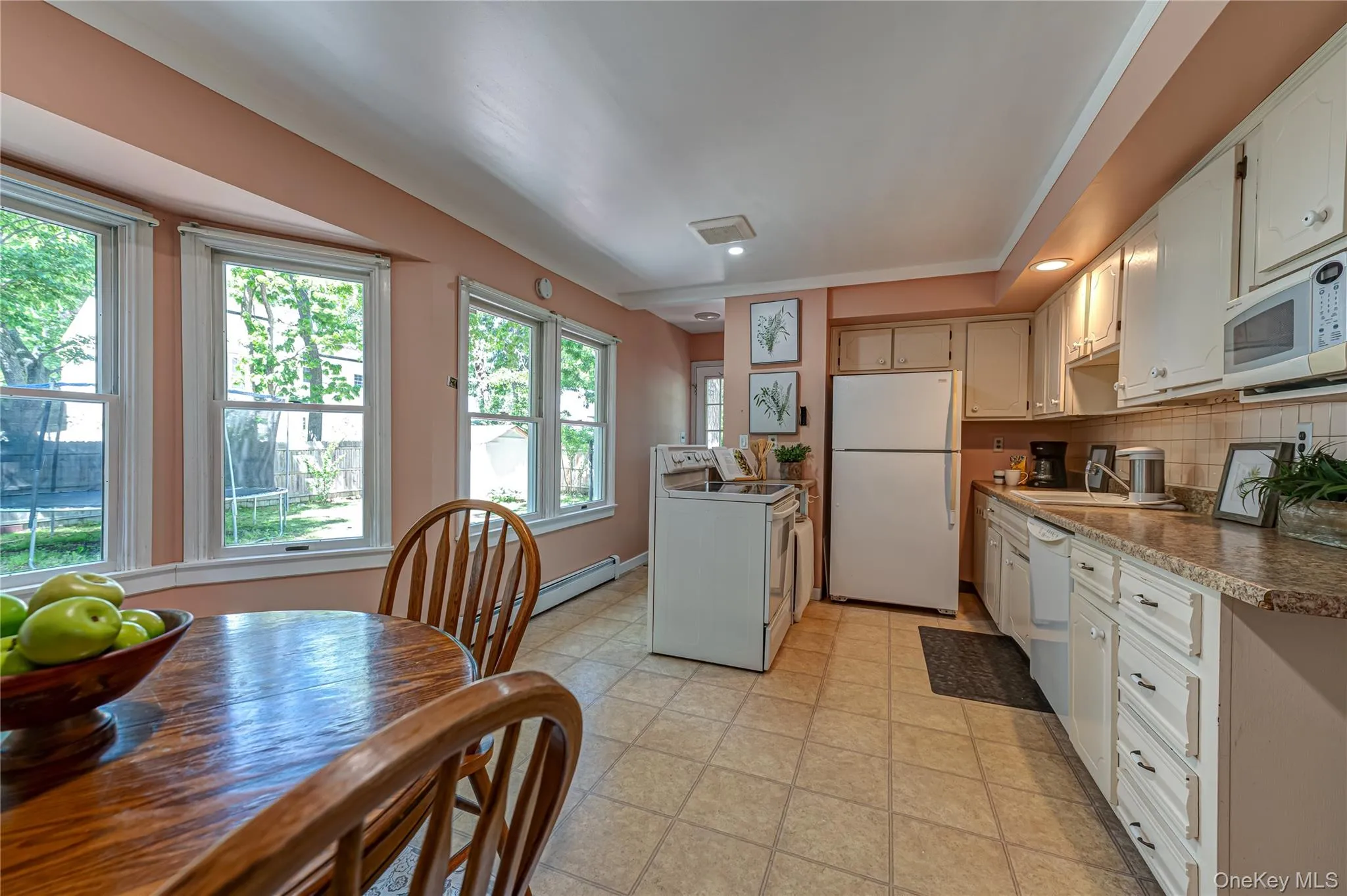 69 Bedford Avenue, Brookhaven, NY, 5 Bedrooms Bedrooms, 8 Rooms Rooms,2 BathroomsBathrooms,Residential,For Rent,Bedford,0,1008536 69 Bedford Avenue, Brookhaven, NY, 5 Bedrooms Bedrooms, 8 Rooms Rooms,2 BathroomsBathrooms,Residential,For Rent,Bedford,0,1008536