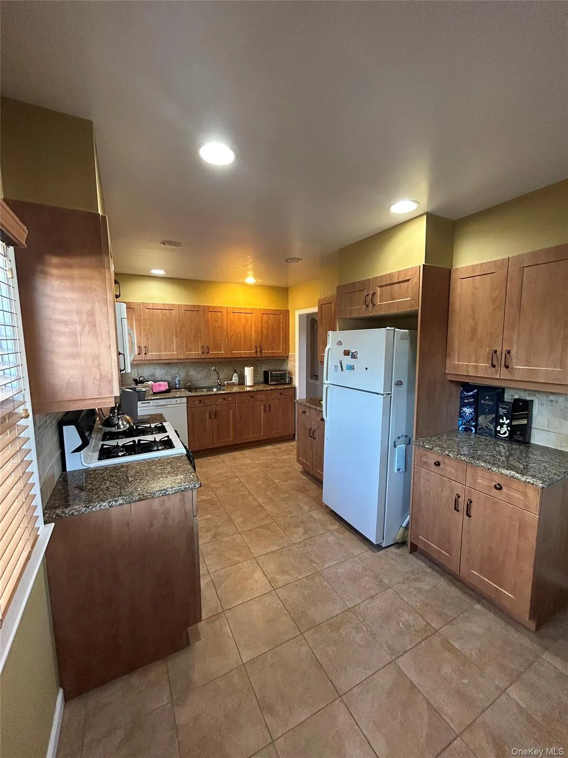 8721 250th Street, New York, NY, 3 Bedrooms Bedrooms, 7 Rooms Rooms,1 BathroomBathrooms,Residential,For Rent,250th,0,1008542 8721 250th Street, New York, NY, 3 Bedrooms Bedrooms, 7 Rooms Rooms,1 BathroomBathrooms,Residential,For Rent,250th,0,1008542