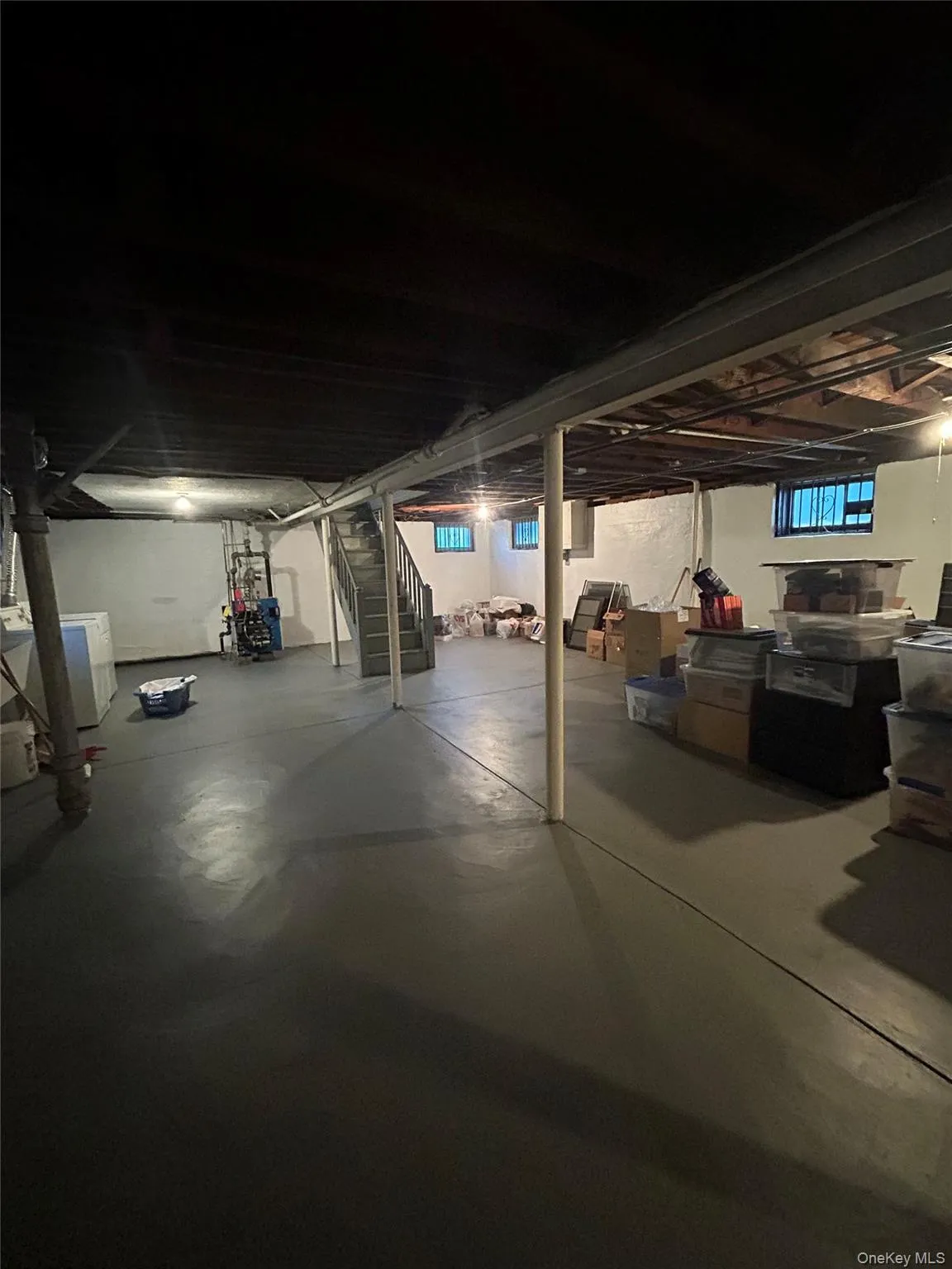 8721 250th Street, New York, NY, 3 Bedrooms Bedrooms, 7 Rooms Rooms,1 BathroomBathrooms,Residential,For Rent,250th,0,1008542 8721 250th Street, New York, NY, 3 Bedrooms Bedrooms, 7 Rooms Rooms,1 BathroomBathrooms,Residential,For Rent,250th,0,1008542