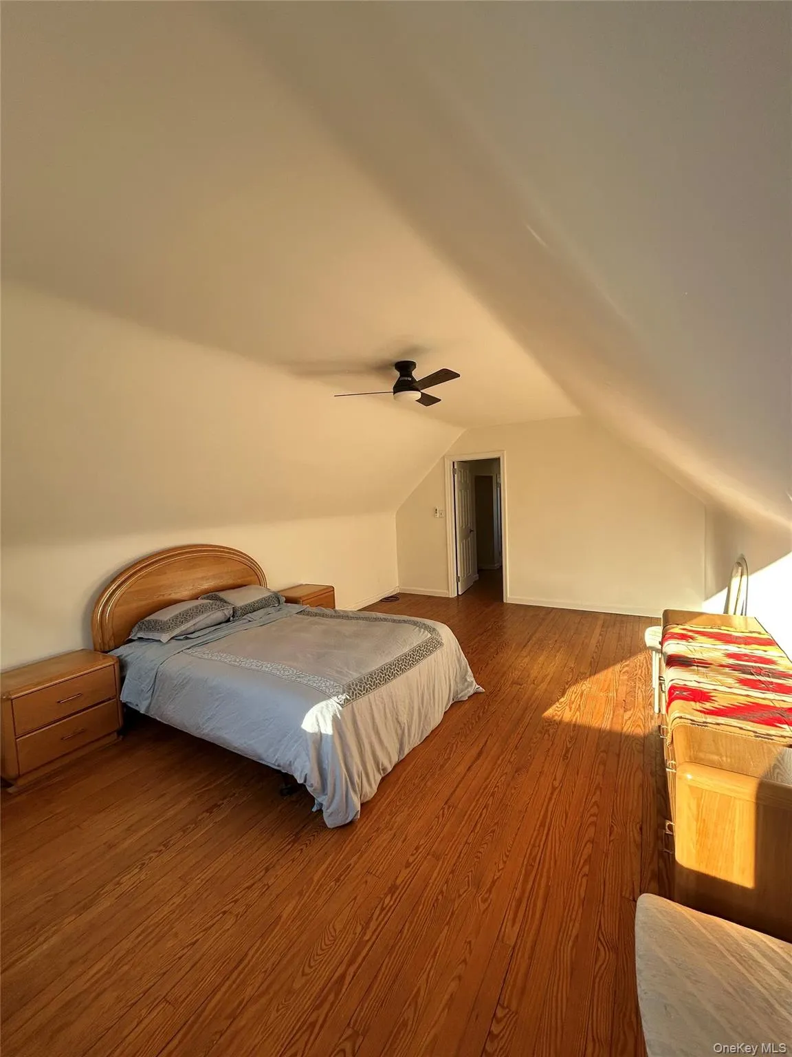 8721 250th Street, New York, NY, 3 Bedrooms Bedrooms, 7 Rooms Rooms,1 BathroomBathrooms,Residential,For Rent,250th,0,1008542 8721 250th Street, New York, NY, 3 Bedrooms Bedrooms, 7 Rooms Rooms,1 BathroomBathrooms,Residential,For Rent,250th,0,1008542