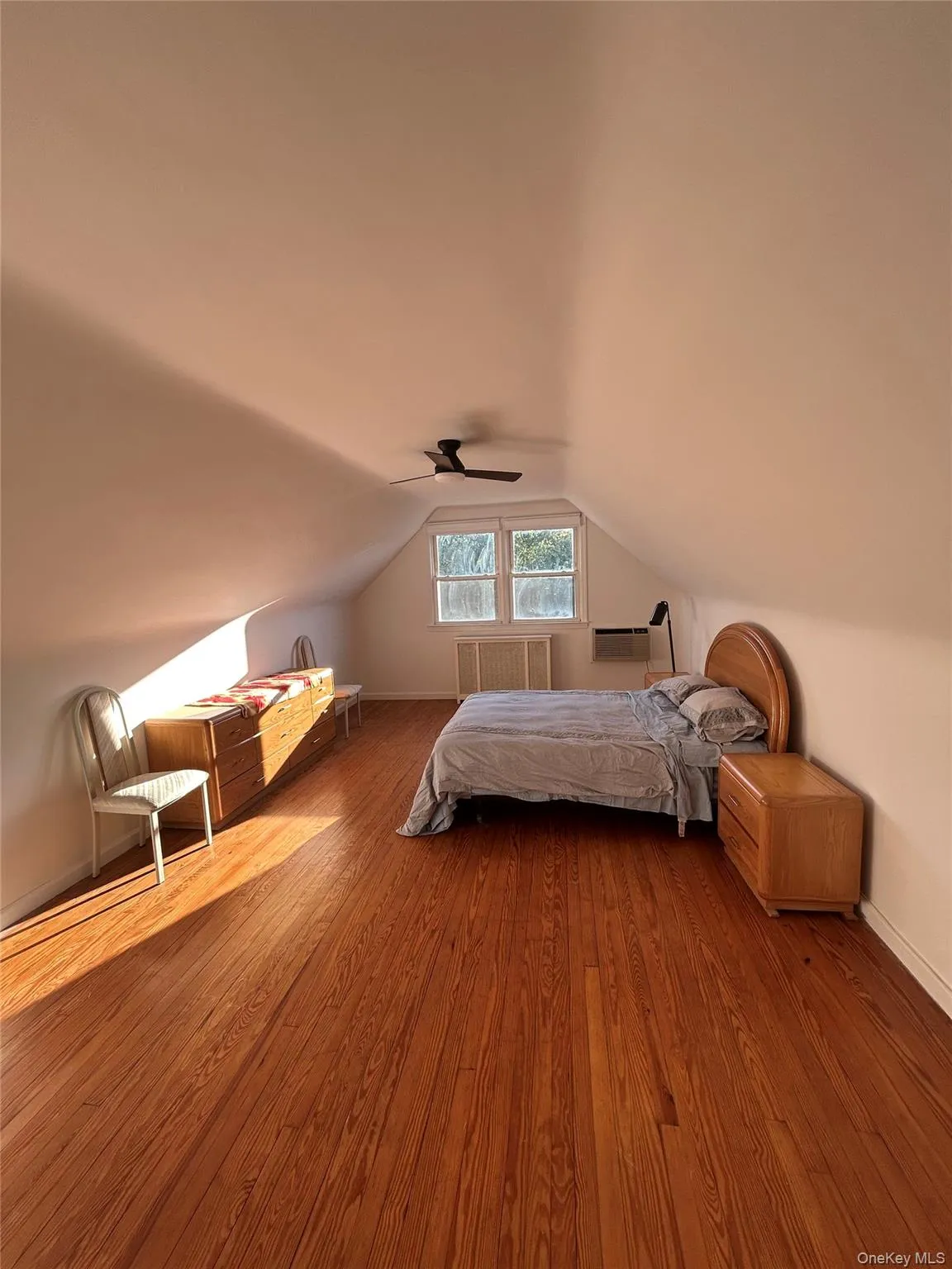 8721 250th Street, New York, NY, 3 Bedrooms Bedrooms, 7 Rooms Rooms,1 BathroomBathrooms,Residential,For Rent,250th,0,1008542 8721 250th Street, New York, NY, 3 Bedrooms Bedrooms, 7 Rooms Rooms,1 BathroomBathrooms,Residential,For Rent,250th,0,1008542