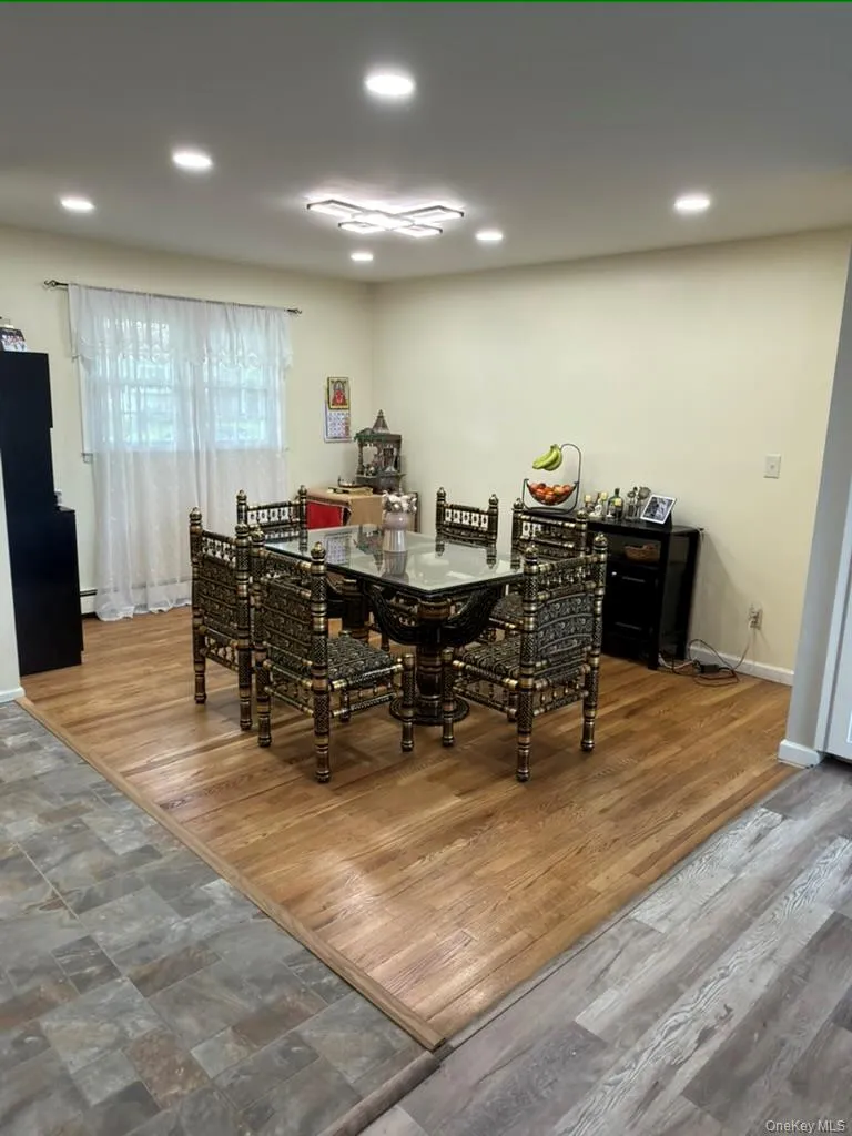 26 Eldorado Drive, Huntington, NY, 4 Bedrooms Bedrooms, 9 Rooms Rooms,3 BathroomsBathrooms,Residential,For Rent,Eldorado,0,1008545 26 Eldorado Drive, Huntington, NY, 4 Bedrooms Bedrooms, 9 Rooms Rooms,3 BathroomsBathrooms,Residential,For Rent,Eldorado,0,1008545