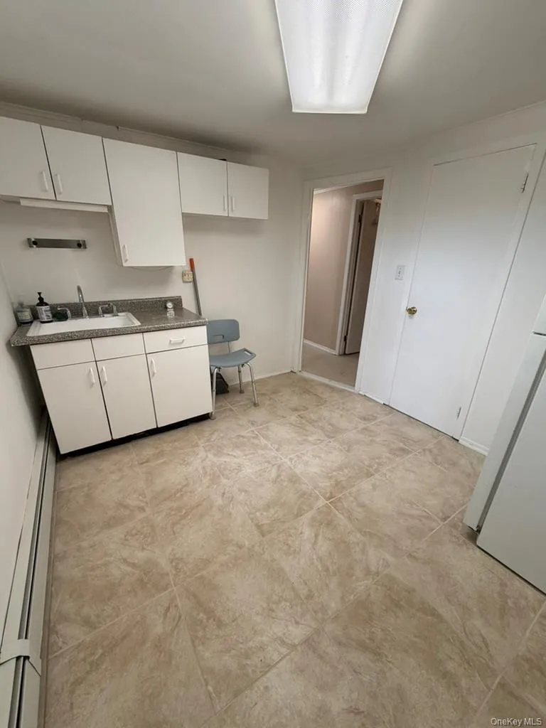 Basement Kitchenette Basement Kitchenette