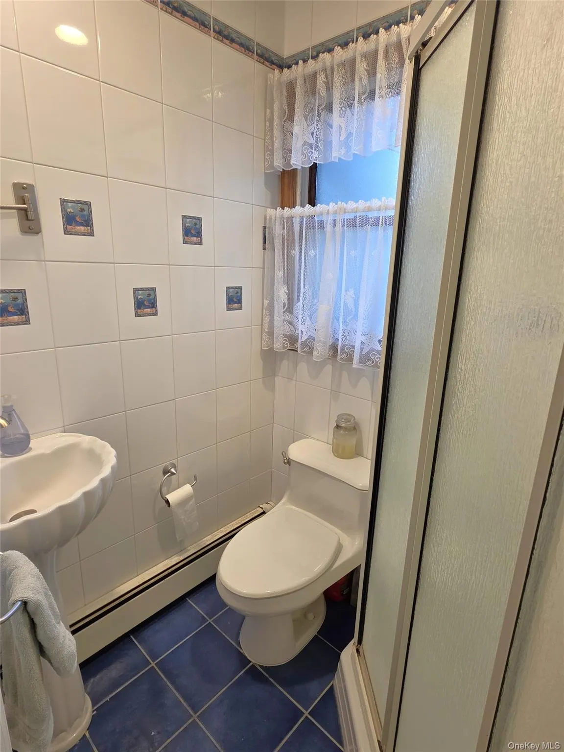 1st Floor Full Bath with Shower 1st Floor Full Bath with Shower