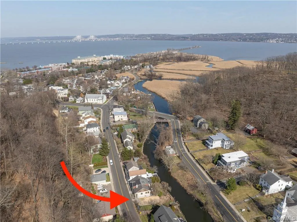 351 Piermont Avenue, Orangetown, NY, 3 Bedrooms Bedrooms, 9 Rooms Rooms,1 BathroomBathrooms,Residential Lease,For Rent,Piermont,0,1008555 351 Piermont Avenue, Orangetown, NY, 3 Bedrooms Bedrooms, 9 Rooms Rooms,1 BathroomBathrooms,Residential Lease,For Rent,Piermont,0,1008555
