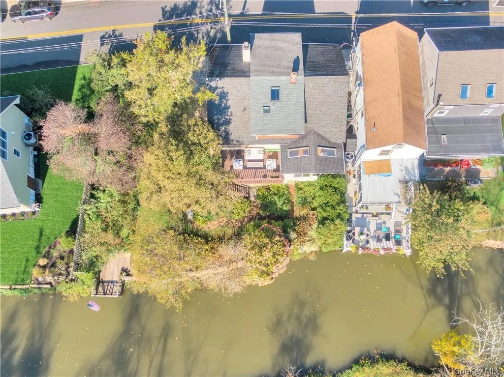 351 Piermont Avenue, Orangetown, NY, 3 Bedrooms Bedrooms, 9 Rooms Rooms,1 BathroomBathrooms,Residential Lease,For Rent,Piermont,0,1008555 351 Piermont Avenue, Orangetown, NY, 3 Bedrooms Bedrooms, 9 Rooms Rooms,1 BathroomBathrooms,Residential Lease,For Rent,Piermont,0,1008555