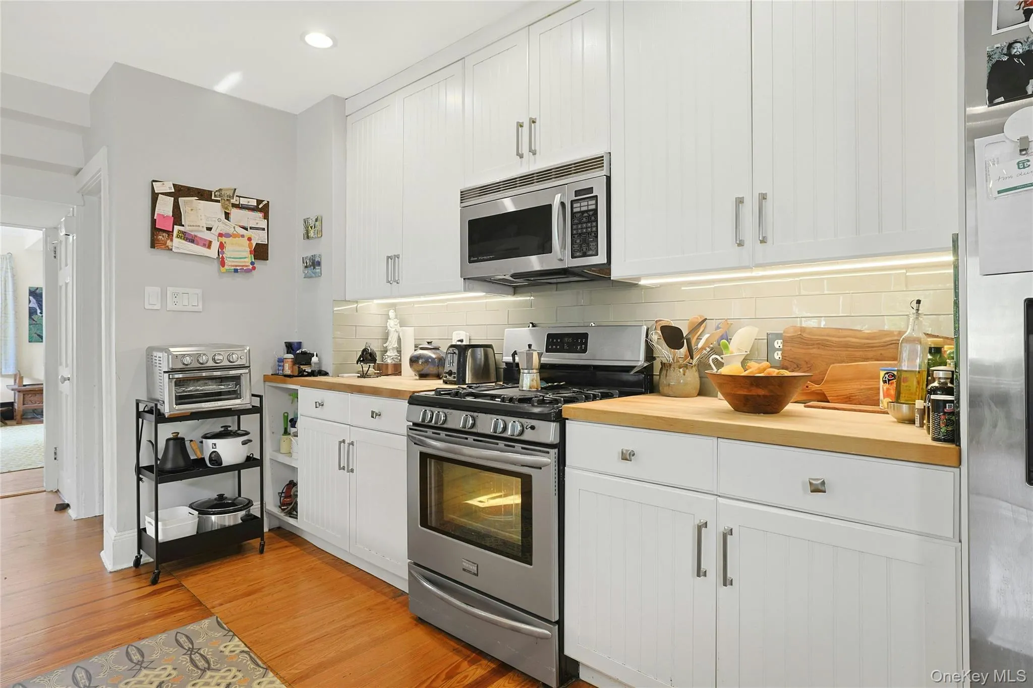 351 Piermont Avenue, Orangetown, NY, 3 Bedrooms Bedrooms, 9 Rooms Rooms,1 BathroomBathrooms,Residential Lease,For Rent,Piermont,0,1008555 351 Piermont Avenue, Orangetown, NY, 3 Bedrooms Bedrooms, 9 Rooms Rooms,1 BathroomBathrooms,Residential Lease,For Rent,Piermont,0,1008555