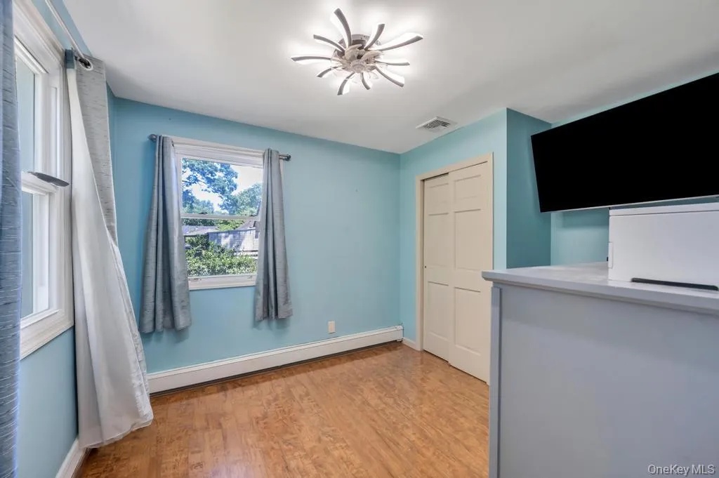 34 Windus Drive, Brookhaven, NY, 4 Bedrooms Bedrooms, 6 Rooms Rooms,1 BathroomBathrooms,Residential,For Rent,Windus,0,1008558 34 Windus Drive, Brookhaven, NY, 4 Bedrooms Bedrooms, 6 Rooms Rooms,1 BathroomBathrooms,Residential,For Rent,Windus,0,1008558