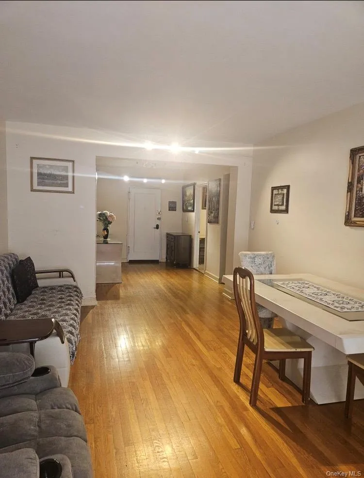 99-15 66 Avenue, New York, NY, 1 Bedroom Bedrooms, 4 Rooms Rooms,1 BathroomBathrooms,Residential,For Rent,66,0,1008560 99-15 66 Avenue, New York, NY, 1 Bedroom Bedrooms, 4 Rooms Rooms,1 BathroomBathrooms,Residential,For Rent,66,0,1008560