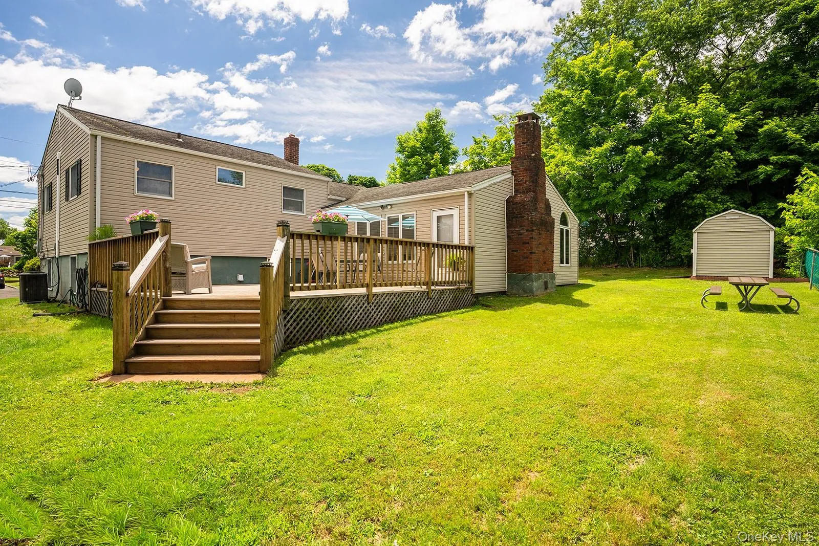 70 Mc Kenna Street, Orangetown, NY, 3 Bedrooms Bedrooms, 10 Rooms Rooms,2 BathroomsBathrooms,Residential,For Rent,Mc Kenna,0,1008562 70 Mc Kenna Street, Orangetown, NY, 3 Bedrooms Bedrooms, 10 Rooms Rooms,2 BathroomsBathrooms,Residential,For Rent,Mc Kenna,0,1008562