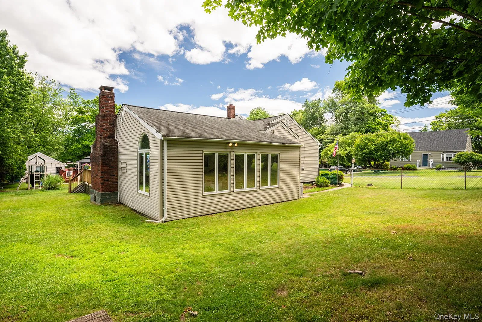 70 Mc Kenna Street, Orangetown, NY, 3 Bedrooms Bedrooms, 10 Rooms Rooms,2 BathroomsBathrooms,Residential,For Rent,Mc Kenna,0,1008562 70 Mc Kenna Street, Orangetown, NY, 3 Bedrooms Bedrooms, 10 Rooms Rooms,2 BathroomsBathrooms,Residential,For Rent,Mc Kenna,0,1008562
