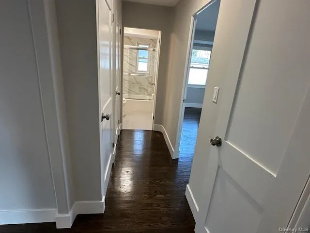11 Nesaquake Avenue, North Hempstead, NY, 2 Bedrooms Bedrooms, 4 Rooms Rooms,1 BathroomBathrooms,Residential Lease,For Rent,Nesaquake,0,1008563 11 Nesaquake Avenue, North Hempstead, NY, 2 Bedrooms Bedrooms, 4 Rooms Rooms,1 BathroomBathrooms,Residential Lease,For Rent,Nesaquake,0,1008563