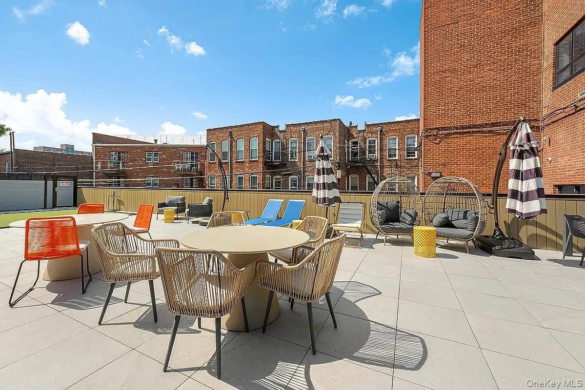 40-22 61st Street, New York, NY, 2 Bedrooms Bedrooms, 5 Rooms Rooms,2 BathroomsBathrooms,Residential,For Rent,61st,0,1008578 40-22 61st Street, New York, NY, 2 Bedrooms Bedrooms, 5 Rooms Rooms,2 BathroomsBathrooms,Residential,For Rent,61st,0,1008578