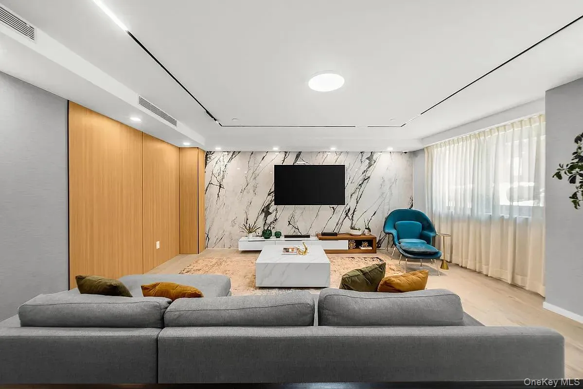 40-22 61st Street, New York, NY, 2 Bedrooms Bedrooms, 5 Rooms Rooms,2 BathroomsBathrooms,Residential,For Rent,61st,0,1008578 40-22 61st Street, New York, NY, 2 Bedrooms Bedrooms, 5 Rooms Rooms,2 BathroomsBathrooms,Residential,For Rent,61st,0,1008578