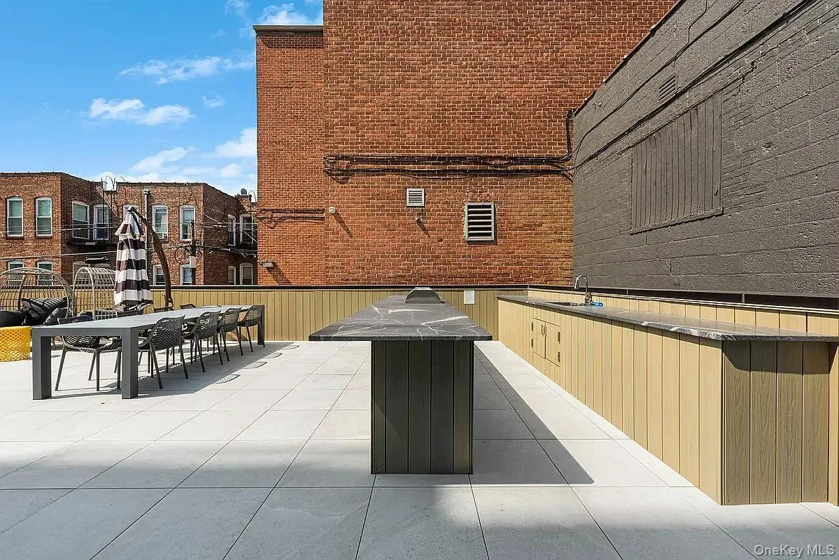 40-22 61st Street, New York, NY, 2 Bedrooms Bedrooms, 5 Rooms Rooms,2 BathroomsBathrooms,Residential,For Rent,61st,0,1008578 40-22 61st Street, New York, NY, 2 Bedrooms Bedrooms, 5 Rooms Rooms,2 BathroomsBathrooms,Residential,For Rent,61st,0,1008578