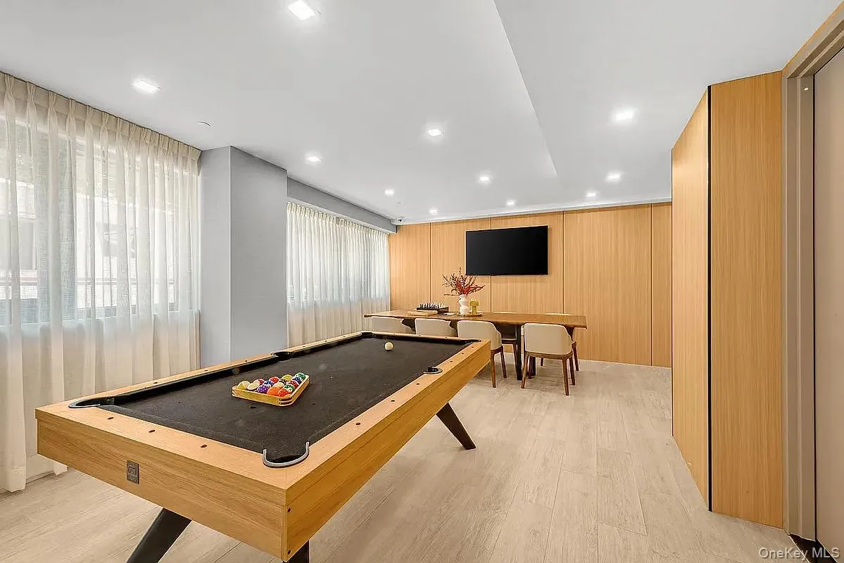40-22 61st Street, New York, NY, 2 Bedrooms Bedrooms, 5 Rooms Rooms,2 BathroomsBathrooms,Residential,For Rent,61st,0,1008578 40-22 61st Street, New York, NY, 2 Bedrooms Bedrooms, 5 Rooms Rooms,2 BathroomsBathrooms,Residential,For Rent,61st,0,1008578