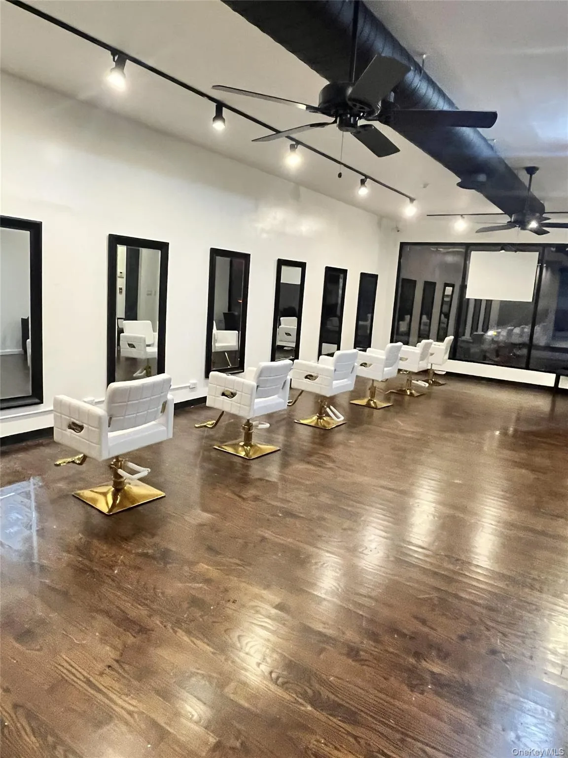 129 Main Street, Clarkstown, NY, ,Commercial Lease,For Rent,Main,0,1008580 129 Main Street, Clarkstown, NY, ,Commercial Lease,For Rent,Main,0,1008580