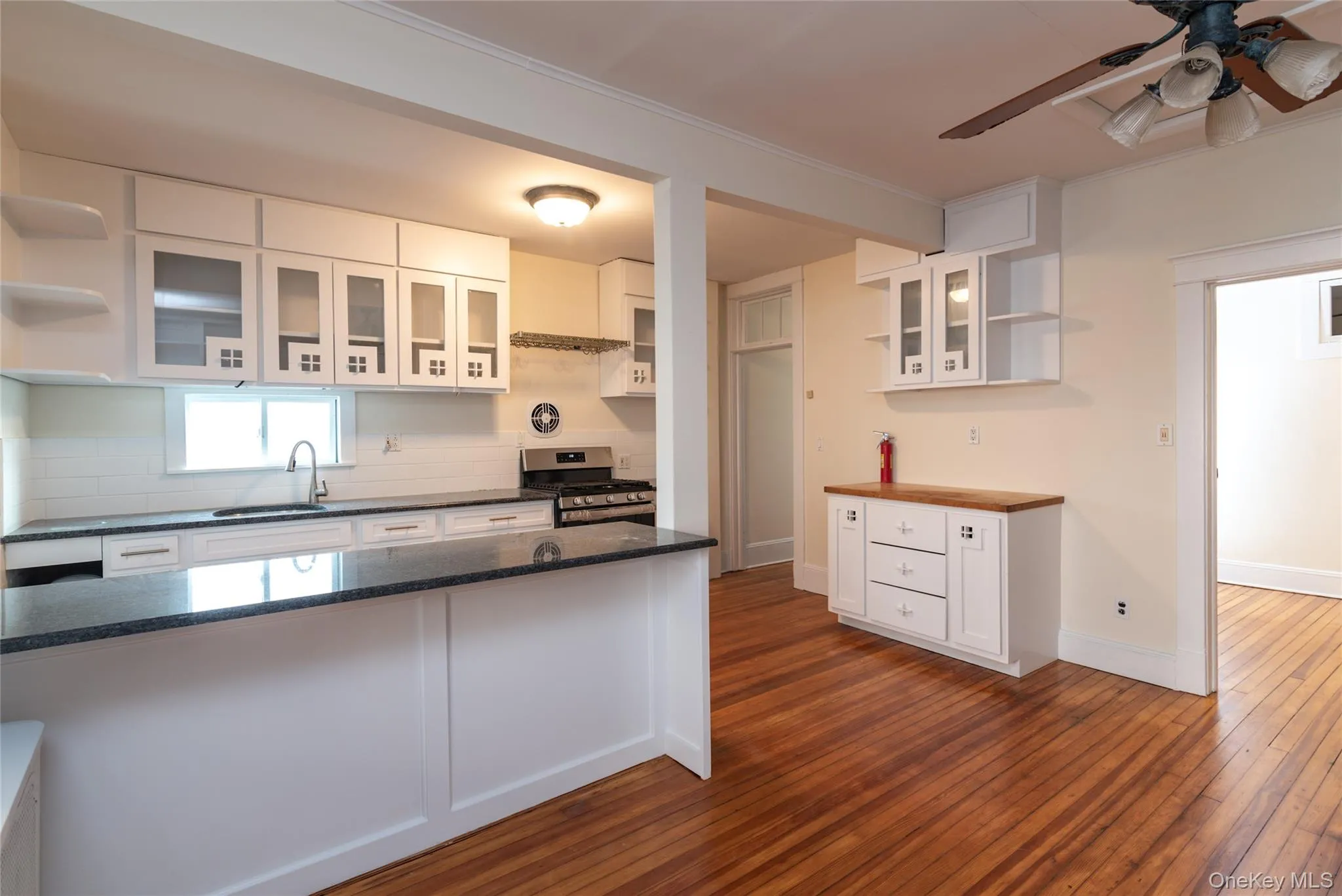 66 Main Street, Orangetown, NY, 3 Bedrooms Bedrooms, 5 Rooms Rooms,1 BathroomBathrooms,Residential Lease,For Rent,Main,0,1008582 66 Main Street, Orangetown, NY, 3 Bedrooms Bedrooms, 5 Rooms Rooms,1 BathroomBathrooms,Residential Lease,For Rent,Main,0,1008582