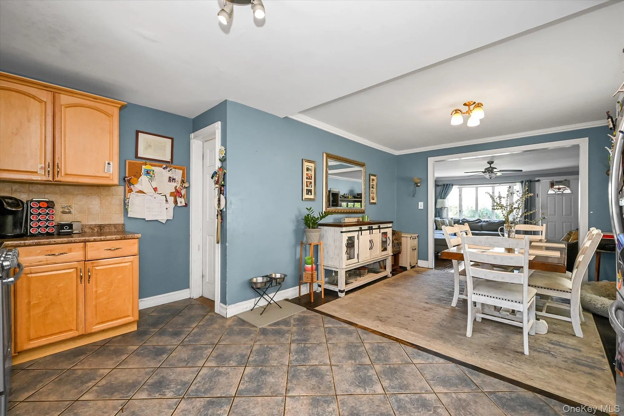 5286 73rd Street, New York, NY, 3 Bedrooms Bedrooms, 7 Rooms Rooms,2 BathroomsBathrooms,Residential,For Rent,73rd,0,1008588 5286 73rd Street, New York, NY, 3 Bedrooms Bedrooms, 7 Rooms Rooms,2 BathroomsBathrooms,Residential,For Rent,73rd,0,1008588