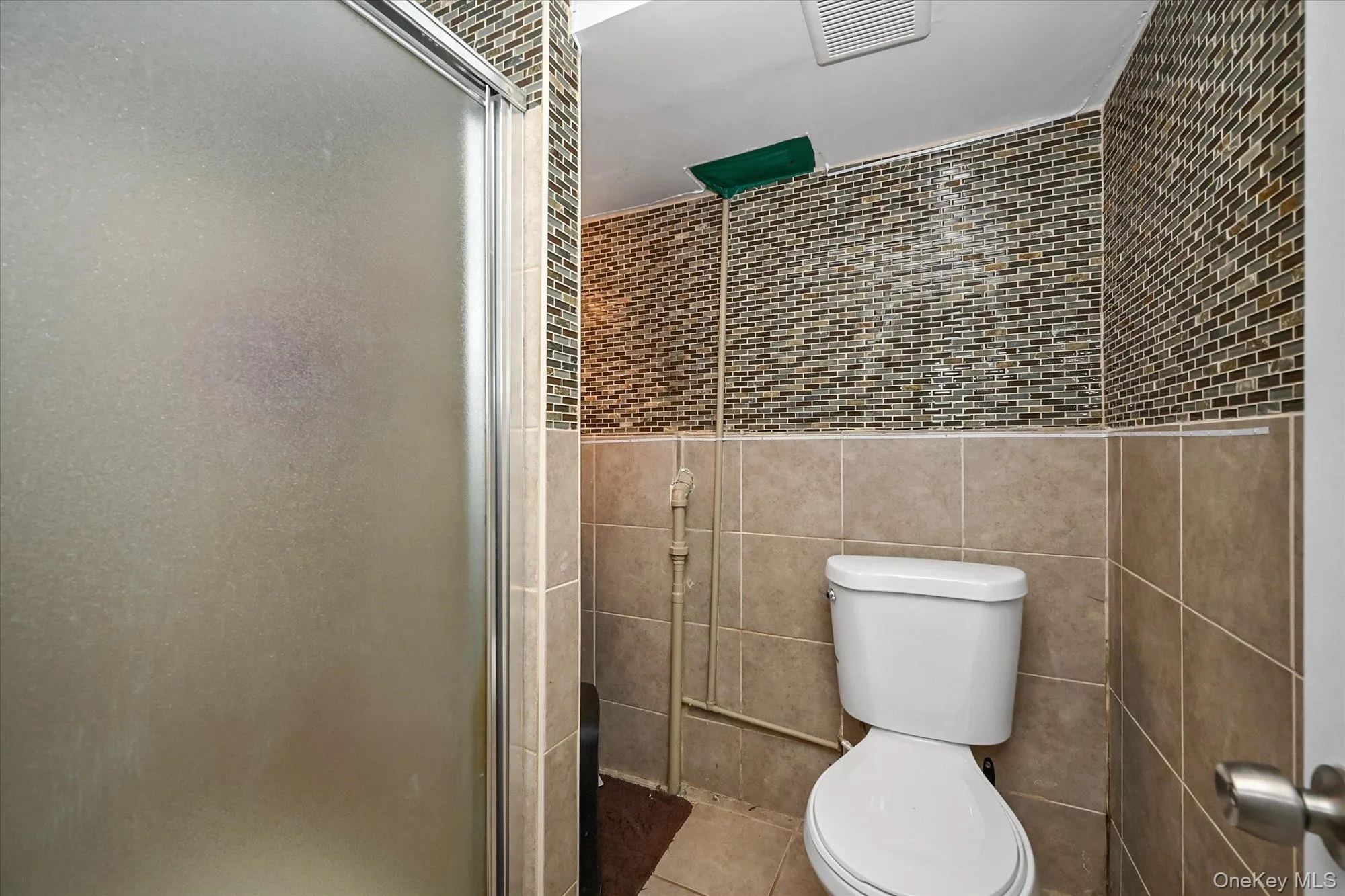 5286 73rd Street, New York, NY, 3 Bedrooms Bedrooms, 7 Rooms Rooms,2 BathroomsBathrooms,Residential,For Rent,73rd,0,1008588 5286 73rd Street, New York, NY, 3 Bedrooms Bedrooms, 7 Rooms Rooms,2 BathroomsBathrooms,Residential,For Rent,73rd,0,1008588