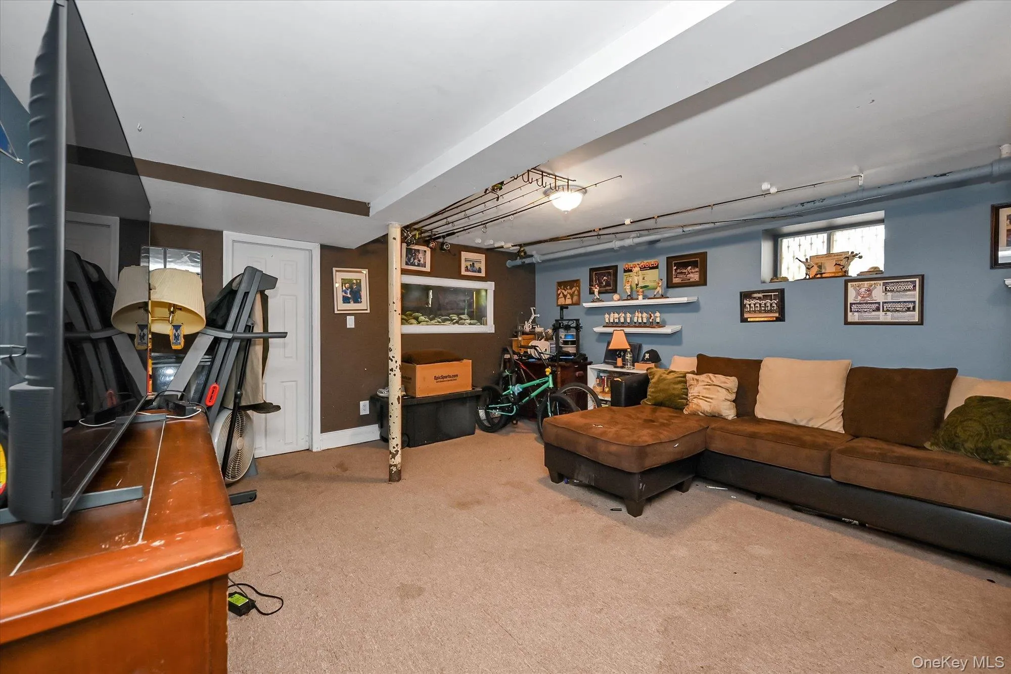 5286 73rd Street, New York, NY, 3 Bedrooms Bedrooms, 7 Rooms Rooms,2 BathroomsBathrooms,Residential,For Rent,73rd,0,1008588 5286 73rd Street, New York, NY, 3 Bedrooms Bedrooms, 7 Rooms Rooms,2 BathroomsBathrooms,Residential,For Rent,73rd,0,1008588