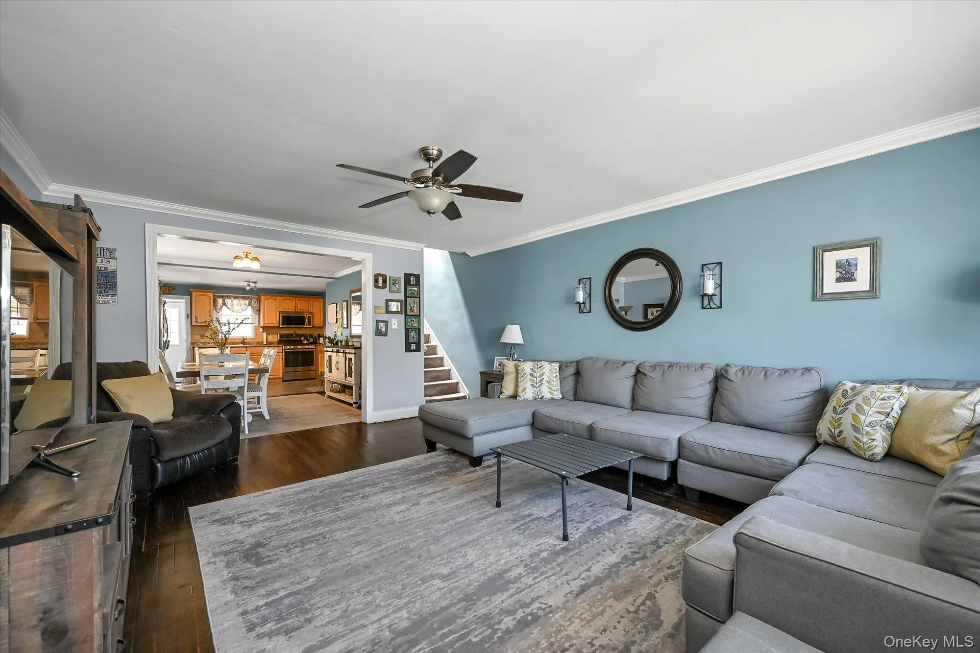 5286 73rd Street, New York, NY, 3 Bedrooms Bedrooms, 7 Rooms Rooms,2 BathroomsBathrooms,Residential,For Rent,73rd,0,1008588 5286 73rd Street, New York, NY, 3 Bedrooms Bedrooms, 7 Rooms Rooms,2 BathroomsBathrooms,Residential,For Rent,73rd,0,1008588