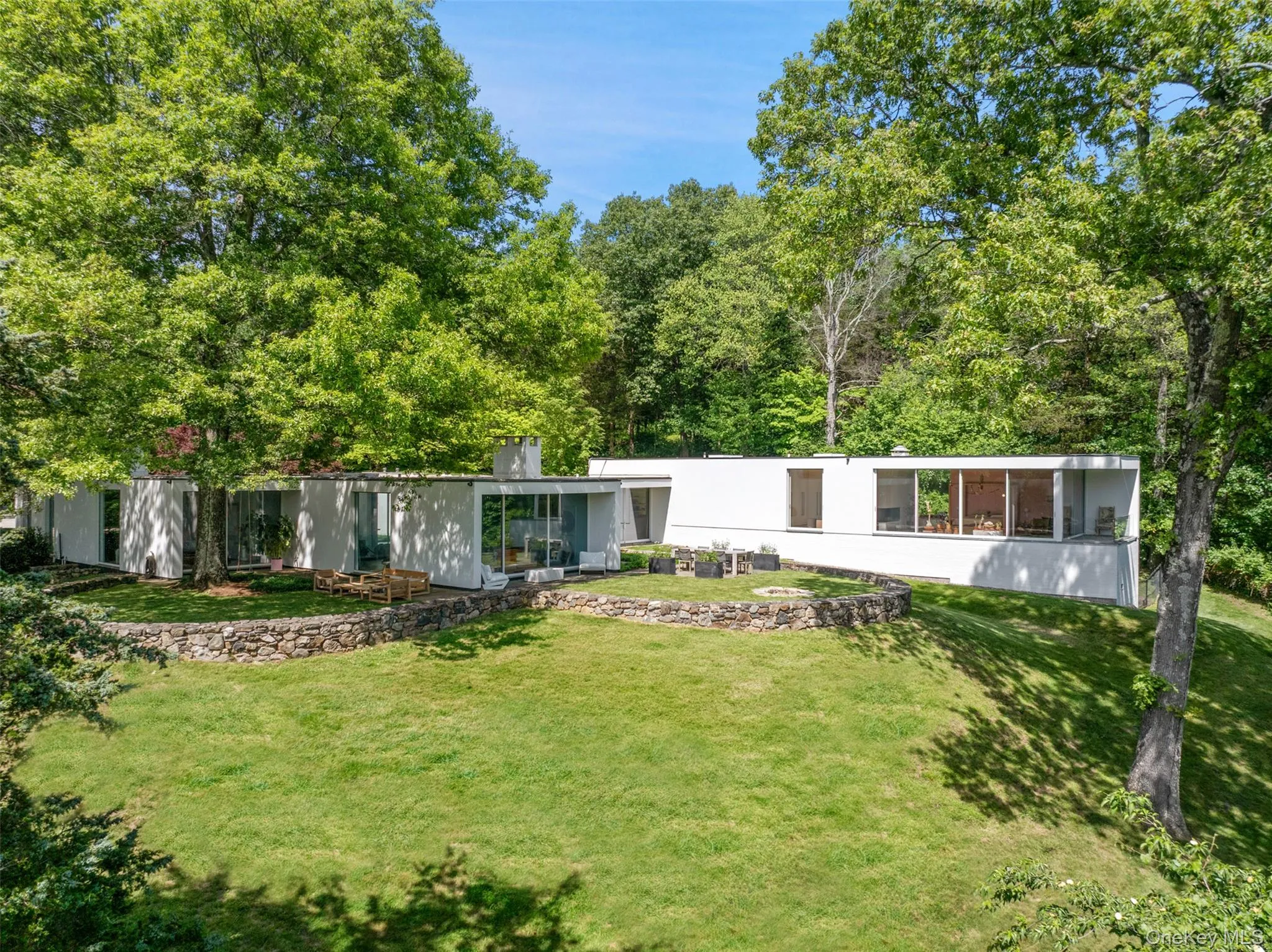 125 Davids Hill Road, Bedford, NY, 3 Bedrooms Bedrooms, 11 Rooms Rooms,3 BathroomsBathrooms,Residential,For Rent,Davids Hill,0,1008589 125 Davids Hill Road, Bedford, NY, 3 Bedrooms Bedrooms, 11 Rooms Rooms,3 BathroomsBathrooms,Residential,For Rent,Davids Hill,0,1008589