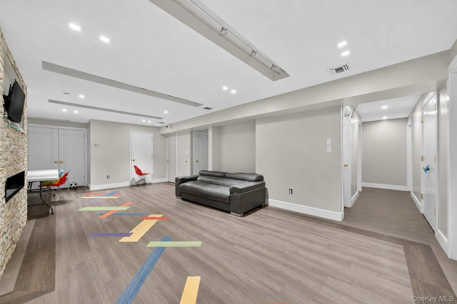 8 Apple Hill Drive, Woodbury, NY, 4 Bedrooms Bedrooms, 10 Rooms Rooms,4 BathroomsBathrooms,Residential,For Rent,Apple Hill,0,1008594 8 Apple Hill Drive, Woodbury, NY, 4 Bedrooms Bedrooms, 10 Rooms Rooms,4 BathroomsBathrooms,Residential,For Rent,Apple Hill,0,1008594