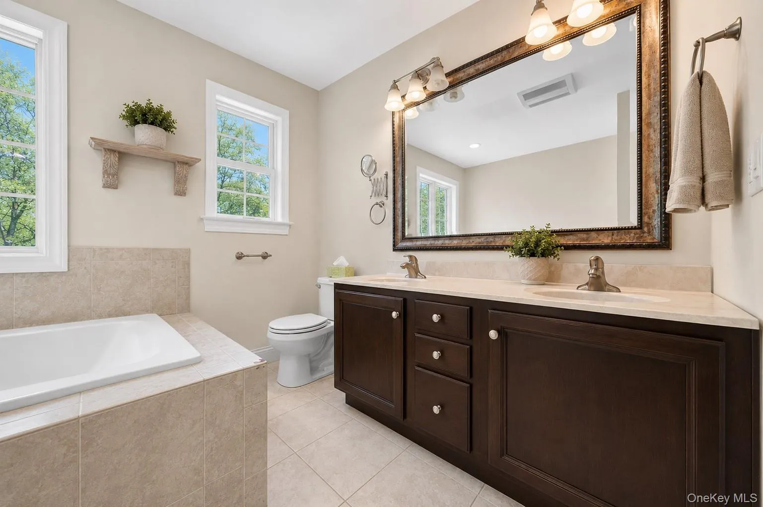 8 Apple Hill Drive, Woodbury, NY, 4 Bedrooms Bedrooms, 10 Rooms Rooms,4 BathroomsBathrooms,Residential,For Rent,Apple Hill,0,1008594 8 Apple Hill Drive, Woodbury, NY, 4 Bedrooms Bedrooms, 10 Rooms Rooms,4 BathroomsBathrooms,Residential,For Rent,Apple Hill,0,1008594