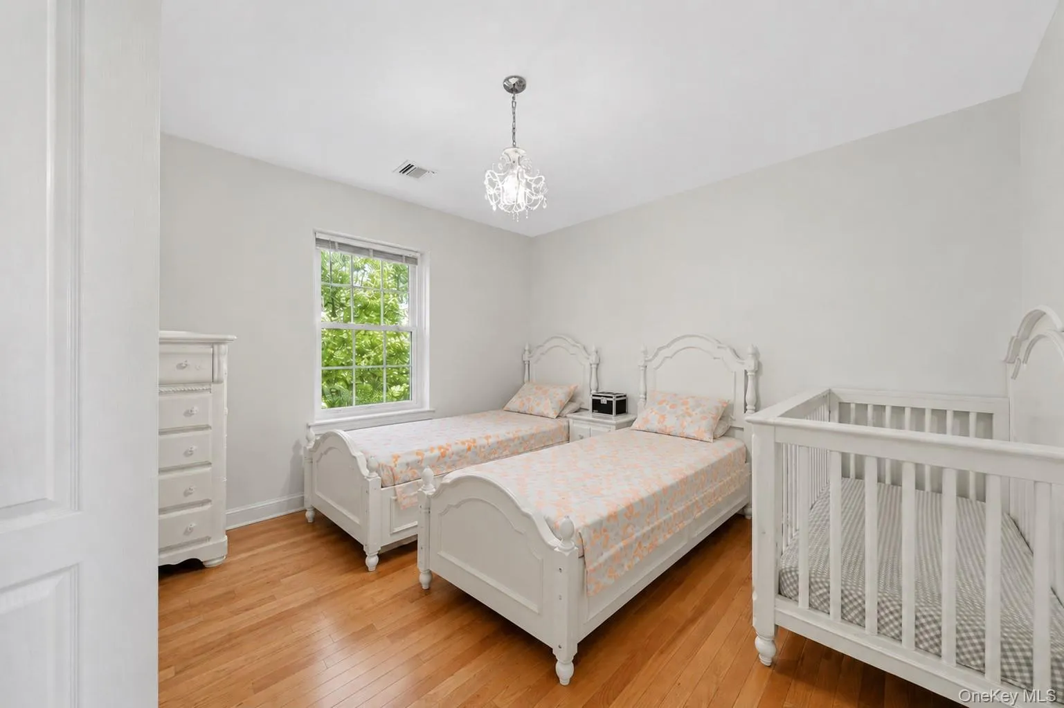 8 Apple Hill Drive, Woodbury, NY, 4 Bedrooms Bedrooms, 10 Rooms Rooms,4 BathroomsBathrooms,Residential,For Rent,Apple Hill,0,1008594 8 Apple Hill Drive, Woodbury, NY, 4 Bedrooms Bedrooms, 10 Rooms Rooms,4 BathroomsBathrooms,Residential,For Rent,Apple Hill,0,1008594