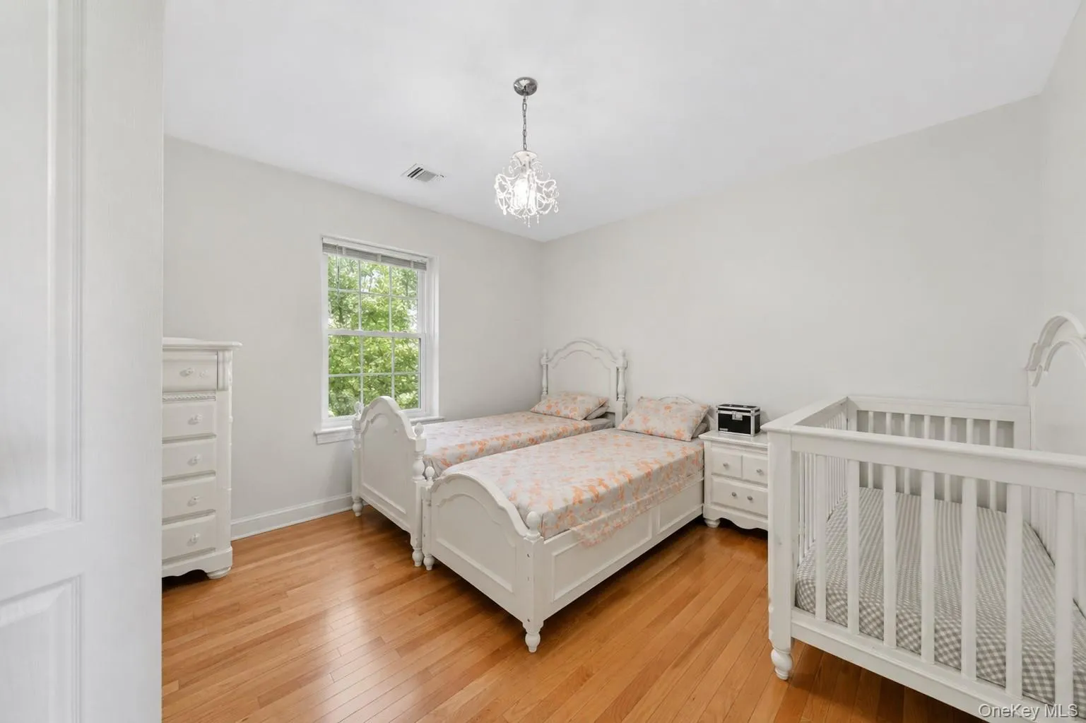 8 Apple Hill Drive, Woodbury, NY, 4 Bedrooms Bedrooms, 10 Rooms Rooms,4 BathroomsBathrooms,Residential,For Rent,Apple Hill,0,1008594 8 Apple Hill Drive, Woodbury, NY, 4 Bedrooms Bedrooms, 10 Rooms Rooms,4 BathroomsBathrooms,Residential,For Rent,Apple Hill,0,1008594