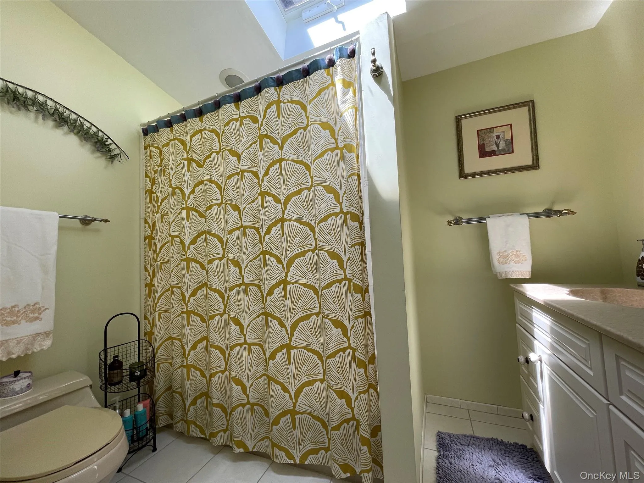 Full Bath Full Bath