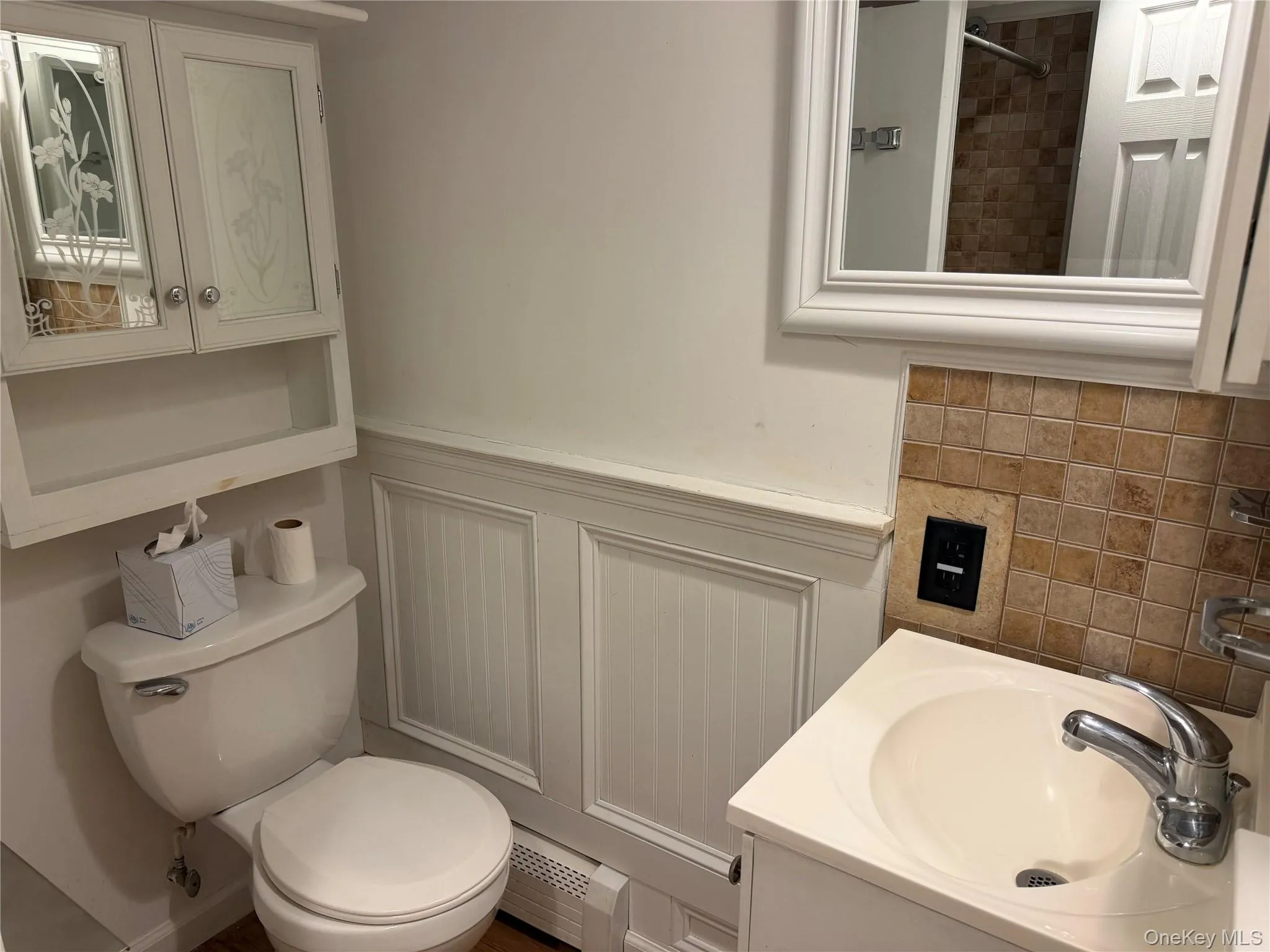 19 Laurel St, Brookhaven, NY, 1 Bedroom Bedrooms, 3 Rooms Rooms,1 BathroomBathrooms,Residential Lease,For Rent,Laurel St,0,1008604 19 Laurel St, Brookhaven, NY, 1 Bedroom Bedrooms, 3 Rooms Rooms,1 BathroomBathrooms,Residential Lease,For Rent,Laurel St,0,1008604