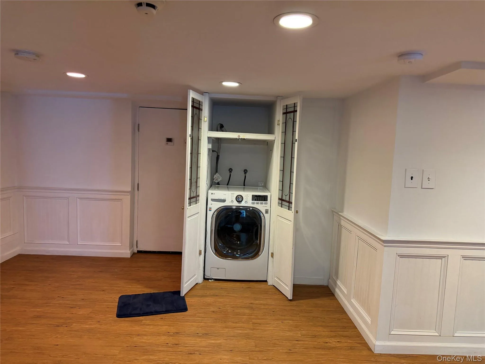 19 Laurel St, Brookhaven, NY, 1 Bedroom Bedrooms, 3 Rooms Rooms,1 BathroomBathrooms,Residential Lease,For Rent,Laurel St,0,1008604 19 Laurel St, Brookhaven, NY, 1 Bedroom Bedrooms, 3 Rooms Rooms,1 BathroomBathrooms,Residential Lease,For Rent,Laurel St,0,1008604