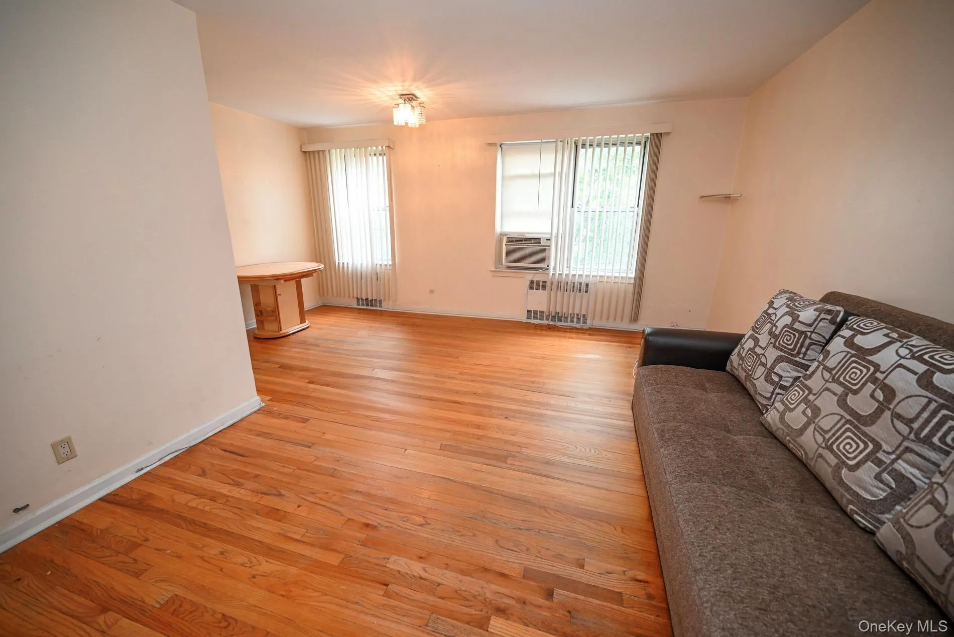 105-21 66th Avenue, New York, NY, 1 Bedroom Bedrooms, 3 Rooms Rooms,1 BathroomBathrooms,Residential,For Rent,66th,0,1008610 105-21 66th Avenue, New York, NY, 1 Bedroom Bedrooms, 3 Rooms Rooms,1 BathroomBathrooms,Residential,For Rent,66th,0,1008610
