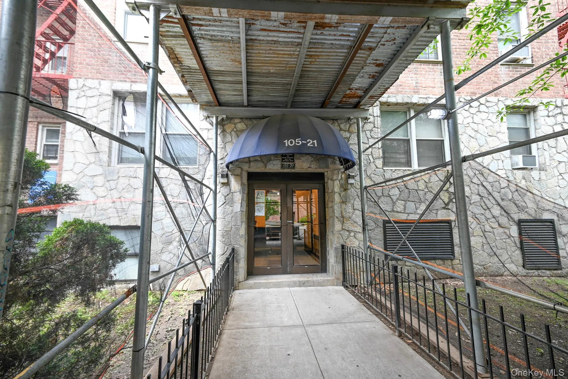 105-21 66th Avenue, New York, NY, 1 Bedroom Bedrooms, 3 Rooms Rooms,1 BathroomBathrooms,Residential,For Rent,66th,0,1008610 105-21 66th Avenue, New York, NY, 1 Bedroom Bedrooms, 3 Rooms Rooms,1 BathroomBathrooms,Residential,For Rent,66th,0,1008610