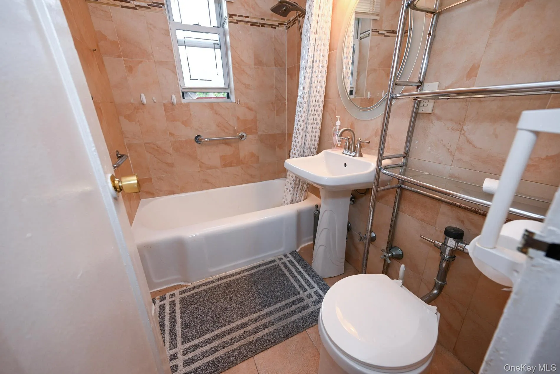 105-21 66th Avenue, New York, NY, 1 Bedroom Bedrooms, 3 Rooms Rooms,1 BathroomBathrooms,Residential,For Rent,66th,0,1008610 105-21 66th Avenue, New York, NY, 1 Bedroom Bedrooms, 3 Rooms Rooms,1 BathroomBathrooms,Residential,For Rent,66th,0,1008610