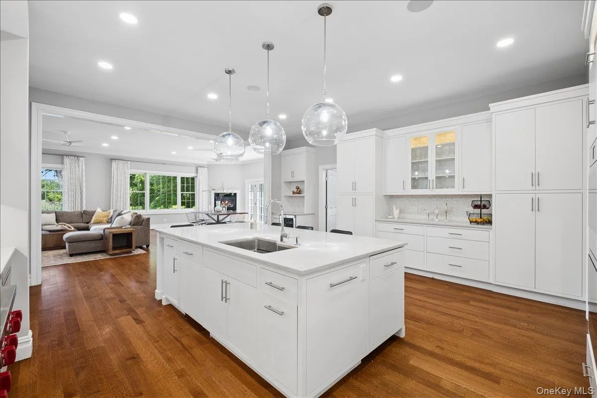 3 Oak Lane, Mamaroneck, NY, 7 Bedrooms Bedrooms, 12 Rooms Rooms,6 BathroomsBathrooms,Residential,For Rent,Oak,0,1008614 3 Oak Lane, Mamaroneck, NY, 7 Bedrooms Bedrooms, 12 Rooms Rooms,6 BathroomsBathrooms,Residential,For Rent,Oak,0,1008614