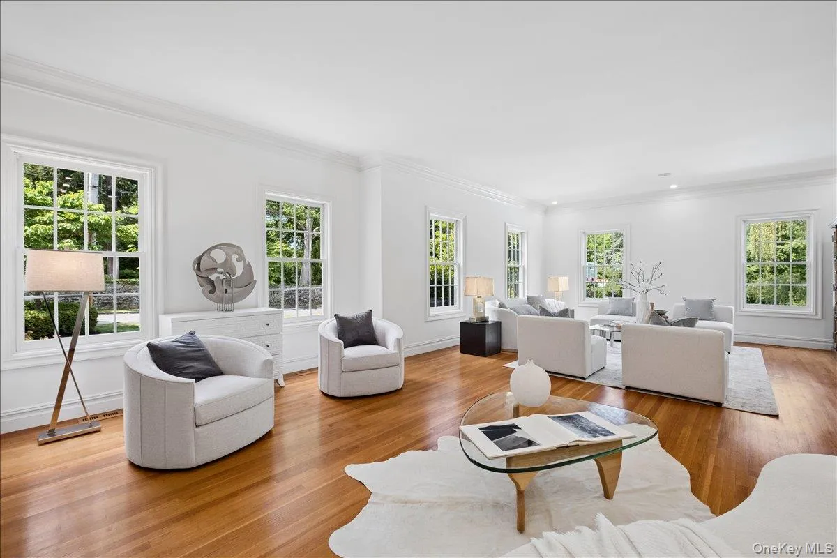 3 Oak Lane, Mamaroneck, NY, 7 Bedrooms Bedrooms, 12 Rooms Rooms,6 BathroomsBathrooms,Residential,For Rent,Oak,0,1008614 3 Oak Lane, Mamaroneck, NY, 7 Bedrooms Bedrooms, 12 Rooms Rooms,6 BathroomsBathrooms,Residential,For Rent,Oak,0,1008614