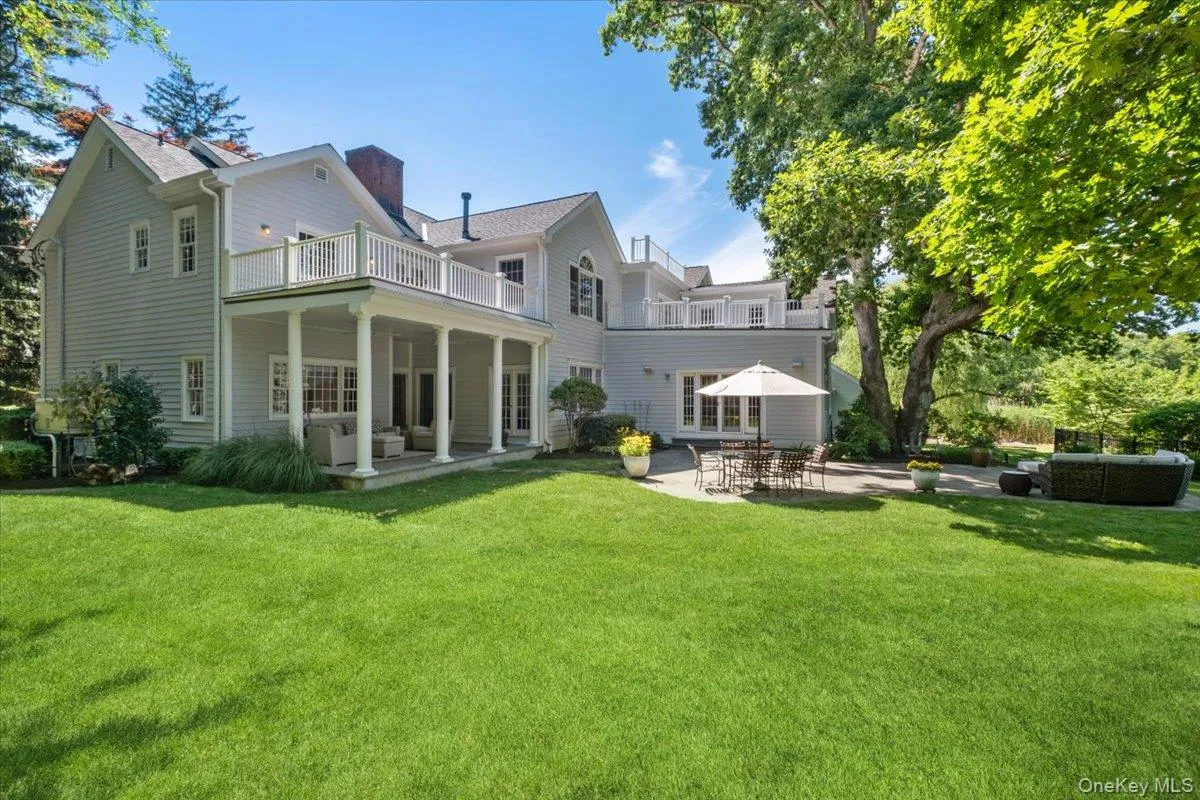 3 Oak Lane, Mamaroneck, NY, 7 Bedrooms Bedrooms, 12 Rooms Rooms,6 BathroomsBathrooms,Residential,For Rent,Oak,0,1008614 3 Oak Lane, Mamaroneck, NY, 7 Bedrooms Bedrooms, 12 Rooms Rooms,6 BathroomsBathrooms,Residential,For Rent,Oak,0,1008614