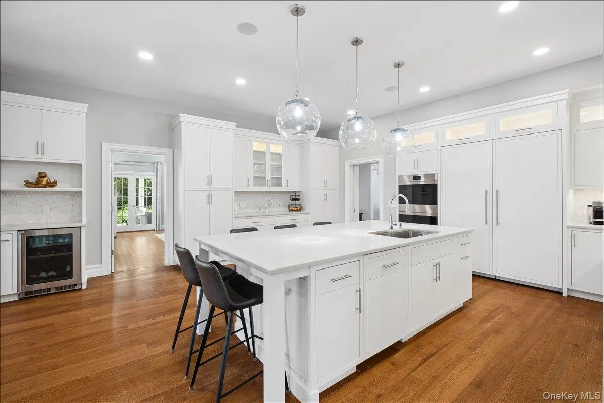 3 Oak Lane, Mamaroneck, NY, 7 Bedrooms Bedrooms, 12 Rooms Rooms,6 BathroomsBathrooms,Residential,For Rent,Oak,0,1008614 3 Oak Lane, Mamaroneck, NY, 7 Bedrooms Bedrooms, 12 Rooms Rooms,6 BathroomsBathrooms,Residential,For Rent,Oak,0,1008614