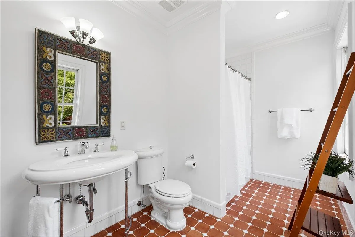 3 Oak Lane, Mamaroneck, NY, 7 Bedrooms Bedrooms, 12 Rooms Rooms,6 BathroomsBathrooms,Residential,For Rent,Oak,0,1008614 3 Oak Lane, Mamaroneck, NY, 7 Bedrooms Bedrooms, 12 Rooms Rooms,6 BathroomsBathrooms,Residential,For Rent,Oak,0,1008614