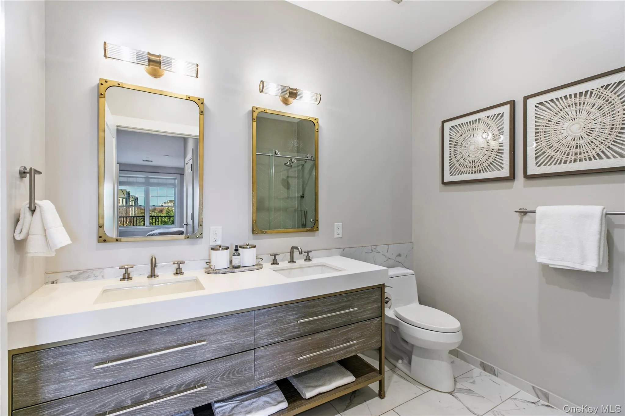 Photos of a similar unit. May be AI enhanced. Photos of a similar unit. May be AI enhanced.