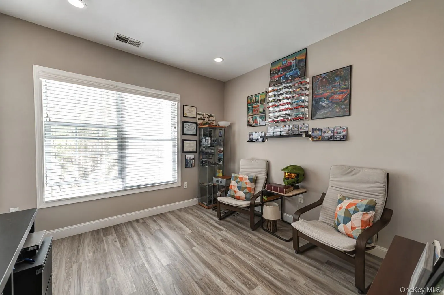 105 Okeefe Court, Islip, NY, 2 Bedrooms Bedrooms, 4 Rooms Rooms,2 BathroomsBathrooms,Residential,For Rent,Okeefe,0,1008621 105 Okeefe Court, Islip, NY, 2 Bedrooms Bedrooms, 4 Rooms Rooms,2 BathroomsBathrooms,Residential,For Rent,Okeefe,0,1008621