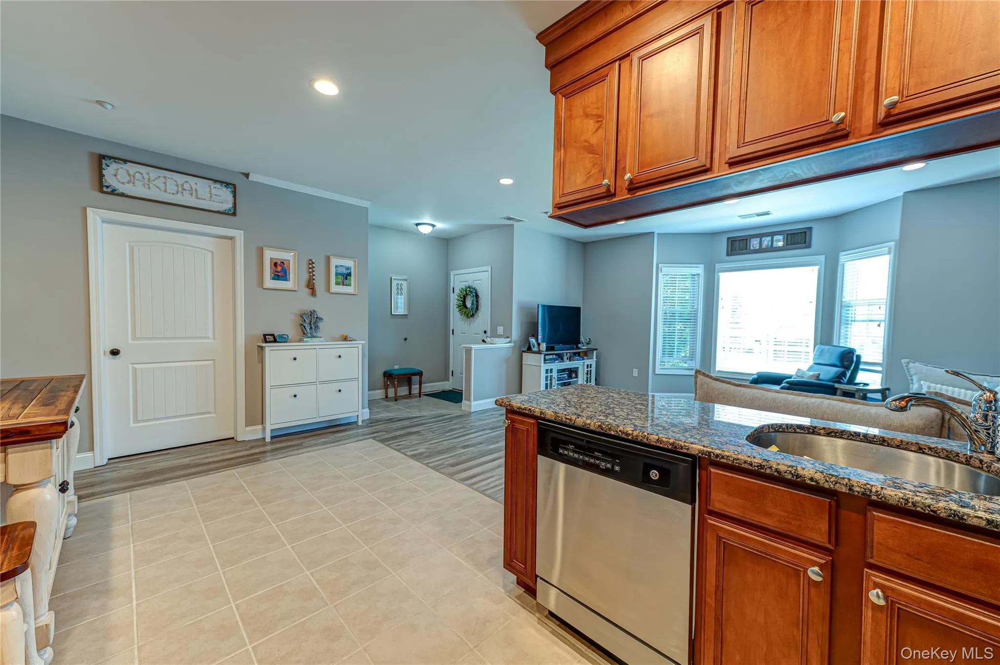 105 Okeefe Court, Islip, NY, 2 Bedrooms Bedrooms, 4 Rooms Rooms,2 BathroomsBathrooms,Residential,For Rent,Okeefe,0,1008621 105 Okeefe Court, Islip, NY, 2 Bedrooms Bedrooms, 4 Rooms Rooms,2 BathroomsBathrooms,Residential,For Rent,Okeefe,0,1008621