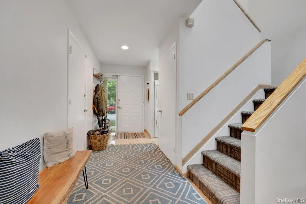 20 Waters Edge, New Castle, NY, 3 Bedrooms Bedrooms, 5 Rooms Rooms,2 BathroomsBathrooms,Residential,For Rent,Waters Edge,0,1008622 20 Waters Edge, New Castle, NY, 3 Bedrooms Bedrooms, 5 Rooms Rooms,2 BathroomsBathrooms,Residential,For Rent,Waters Edge,0,1008622